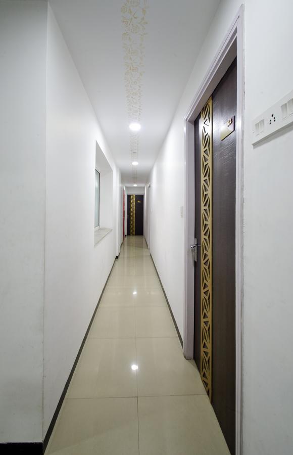 Oyo 8504 Namans Inn Calcutta  Esterno foto
